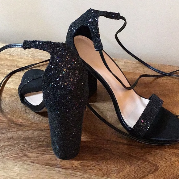 426 ✨EUC SHEIN Black Sparkly Tie-Up Heels✨ - Picture 4 of 8